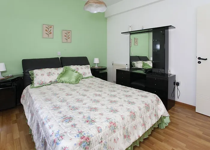 Despoina Town House Semesterbostad