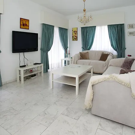 Despoina Town House Tatil Evi Limasol